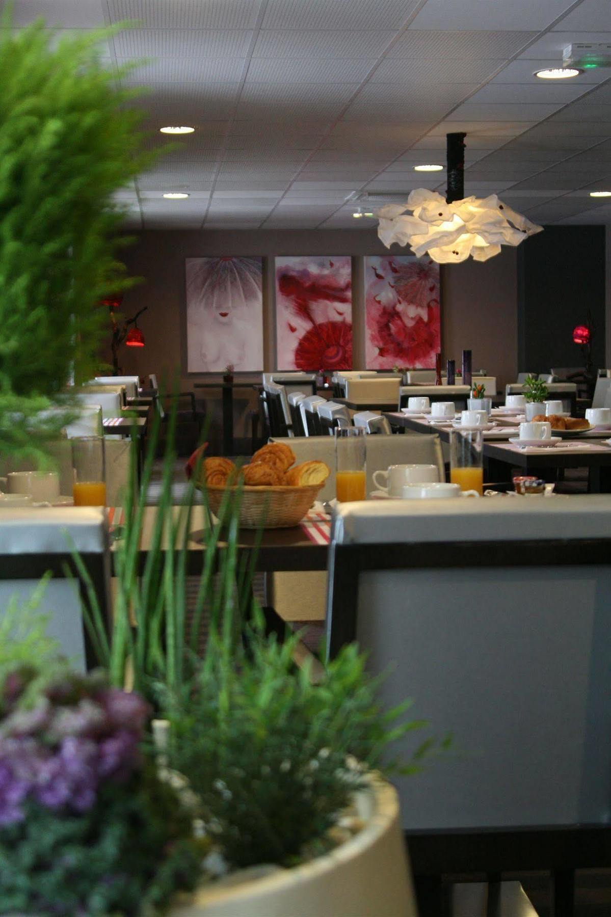 Ax Hotel Spa & Restaurant Chorges Εξωτερικό φωτογραφία