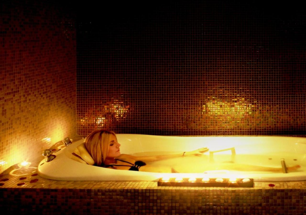 Ax Hotel Spa & Restaurant Chorges Εξωτερικό φωτογραφία